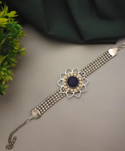 Glamaya Blue Oxidised Flower Bracelet: Trendy Armlet For Women 1 GLAM-BB-OX-50-220459-82-2