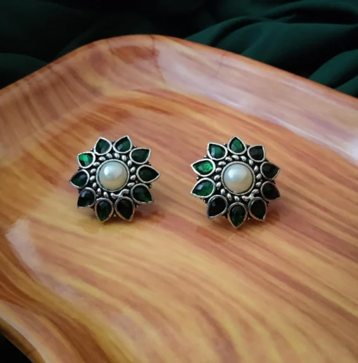 Glamaya Green Pearl Stone Stud Earrings: Elegant & Trendy Women's Jewelry 1 GLAM-ER-PE-10-649014-18-5