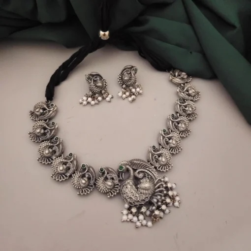 Glamaya Green Peacock Choker Set: Trendy & Affordable Jewelry 1 GLAM-CN-BP-21F4-990545-35-7
