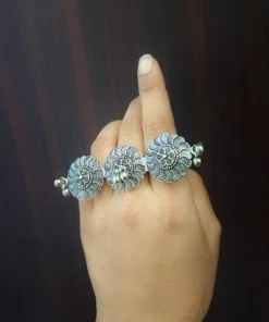 Glamaya Chic Adjustable Oxidised Finger Ring 3 GLAM-RI-OX-16F7-006401-30-3
