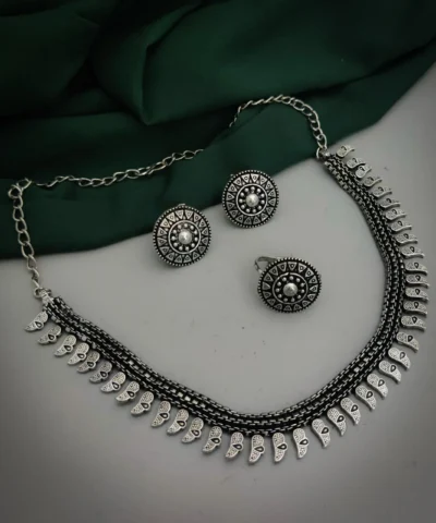 Glamaya Elegant Oxidised Silver Jewelry Set 1 GLAM-CN-OX-62F5-014903-89-2