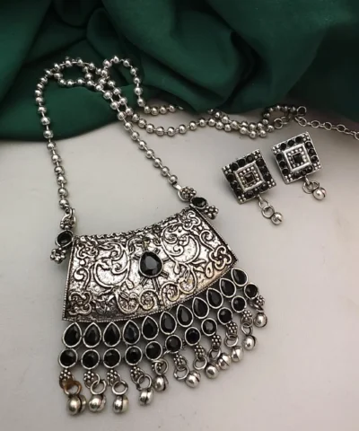 Glamaya Black Oxidised Premium Necklace Set 1 GLAM-CN-OX-21F4-773453-35-7