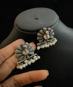 Glamaya Silver Peacock Design Stud Earring: Affordable & Trendy 1 GLAM-ER-OX-40-152827-71-2