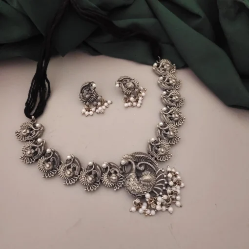 Glamaya Peacock Oxidised Choker Set With Pearl Earrings 1 GLAM-CN-PE-21F4-255017-35-7
