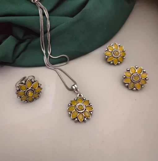 Glamaya Chic Oxidised Yellow Jewelry Set For Women 1 GLAM-CN-OX-6F7-751251-15-9