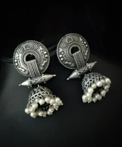 Glamaya Exquisite Silver Antique Jhumka Earrings 1 GLAM-ER-OX-21F4-305678-35-7