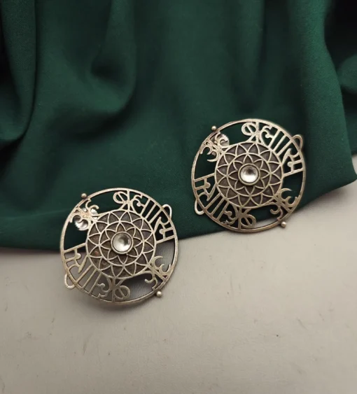 Glamaya Exquisite Brass Silver Stud Earring: Handcrafted Indian Beauty 4 GLAM-ER-BR-40-029410-71-2 Glamaya Exquisite Brass Silver Stud Earring: Handcrafted Indian Beauty 4 GLAM-ER-BR-40-029410-71-2