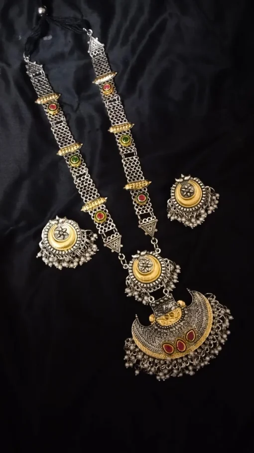 Glamaya Exquisite Oxidised Kundan Necklace Set 1 GLAM-CN-KU-36F7-610104-50-6