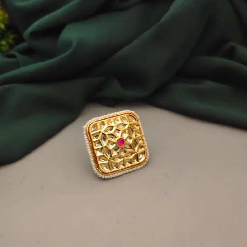 Glamaya Exquisite Adjustable Kundan Polki Ring: Elegant, Affordable & Stylish 1 GLAM-RI-CO-23-885728-30-10