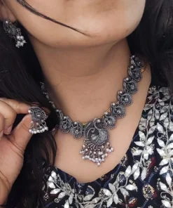 Glamaya Peacock Oxidised Choker Set With Pearl Earrings 2 GLAM-CN-PE-21F4-255017-35-7