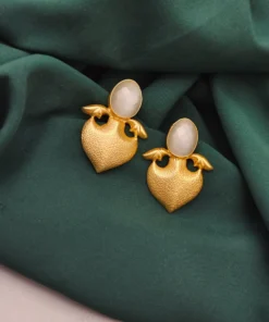 Glamaya Chic White Monalisa Stone Studs | Matte Finish Earrings 1 GLAM-ER-ST-40-891549-71-2