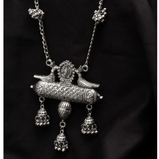 Glamaya Chic Oxidised Long Chain Statement Necklace For Stylish Women 1 GLAM-NE-OX-23F3-303111-45-3