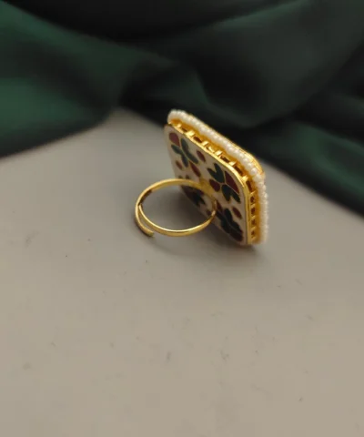Glamaya Exquisite Adjustable Kundan Polki Ring: Elegant, Affordable & Stylish 2 GLAM-RI-CO-23-885728-30-10