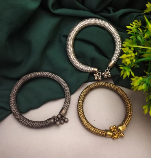 Glamaya Stylish Oxidised 3 Pc Bracelet Set – Adjustable & Affordable 3 GLAM-CB-BP-15F7-316753-25-7 Glamaya Stylish Oxidised 3 Pc Bracelet Set - Adjustable & Affordable 3 GLAM-CB-BP-15F7-316753-25-7