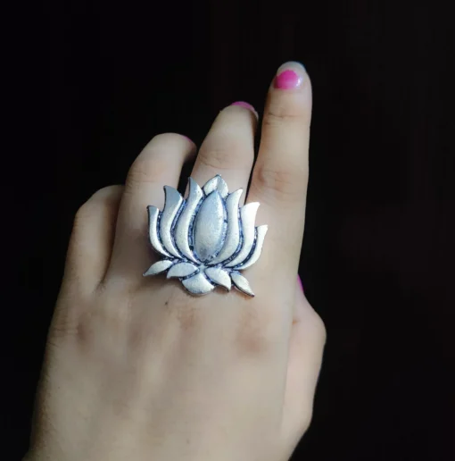 Glamaya Trendy German Silver Adjustable Finger Ring For Women 1 GLAM-RI-OX-6F4-255021-11-7