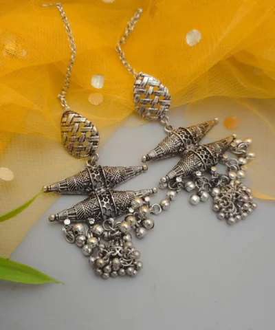 Glamaya Stunning Oxidised Chain Dolki Earrings Online - Affordable & Trendy 1 GLAM-ER-OX-22-571347-35-5