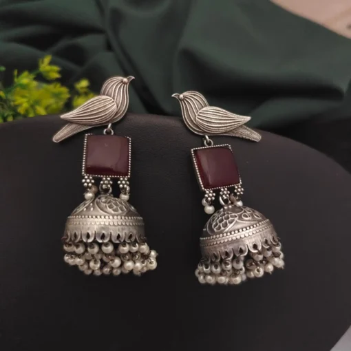 Glamaya Exquisite Silver Monalisa Stone Jhumka Earrings 1 GLAM-ER-ST-73F3-933593-100-3