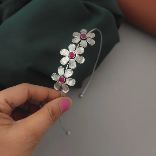 Glamaya Trendy Oxidised Hairbands: Unique Designs For Girls 2 GLAM-HA-OX-40-811949-71-2 Glamaya Trendy Oxidised Hairbands: Unique Designs For Girls 2 GLAM-HA-OX-40-811949-71-2