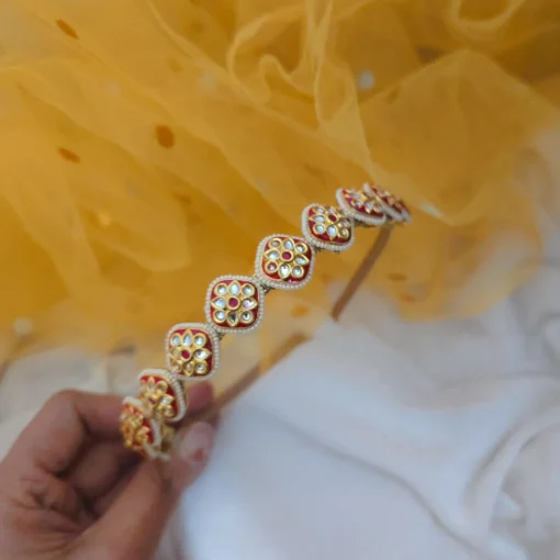 Glamaya Exquisite Kundan Wedding Hairband 2 GLAM-HA-KU-115-035204-150-2 Glamaya Exquisite Kundan Wedding Hairband 2 GLAM-HA-KU-115-035204-150-2