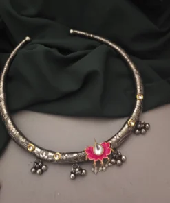 Glamaya Pink Oxidised Hasli Necklace: Trendy Ethnic Charm 1 GLAM-NE-OX-47F5-288192-75-4