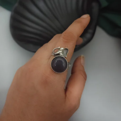 Glamaya Silver Elephant Adjustable Ring: Black & Stylish 3 GLAM-RI-OX-40-343717-71-2 Glamaya Silver Elephant Adjustable Ring: Black & Stylish 3 GLAM-RI-OX-40-343717-71-2