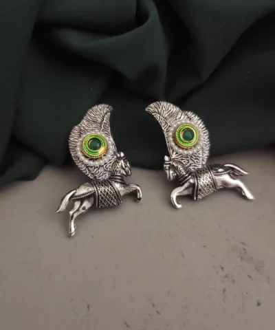 Glamaya Silver Oxidised Horse Stud Earrings: Trendy & Elegant Design For Women 15-45 1 GLAM-ER-OX-6F7-886582-15-9