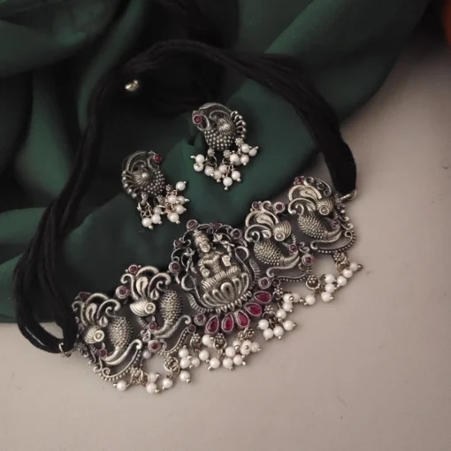 Glamaya Red Oxidised Temple Choker Set - Festive & Affordable 1 GLAM-CN-BP-30-117869-49-5