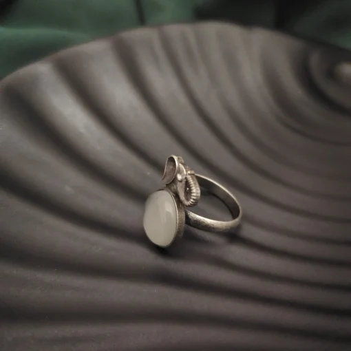 Glamaya Stylish Silver Elephant Ring For Women | Adjustable & Affordable 2 GLAM-RI-OX-40-575468-71-2 Glamaya Stylish Silver Elephant Ring For Women | Adjustable & Affordable 2 GLAM-RI-OX-40-575468-71-2