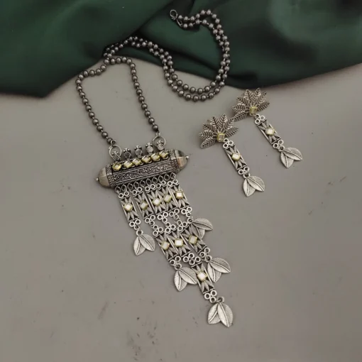 Glamaya Stylish Oxidised Long Chain Jewelry Set: Trendy Combo For Women 1 GLAM-CN-OX-43F3-205374-66-3