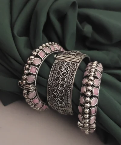 Glamaya Pink Oxidised Bangles Trio: Trendy Set Of 3 1 GLAM-CB-OX-88F6-574948-150-7