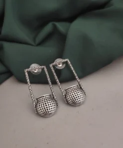 Glamaya Traditional Charm: Trendy Oxidised Matka Earrings 1 GLAM-ER-OX-10-081610-18-5