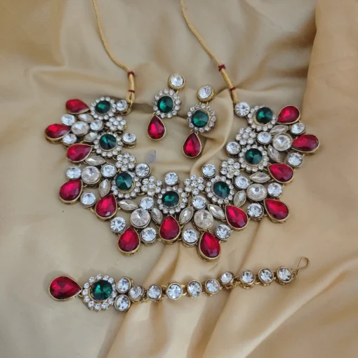 Glamaya Elegant Traditional Kundan Choker Set 1 GLAM-CN-KS-175-219989-275-2