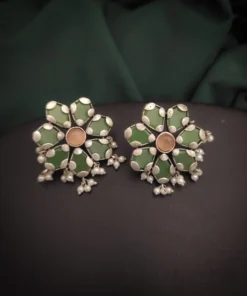 Glamaya Chic Silver Monalisa Flower Stud Earrings 1 GLAM-ER-OX-30-790787-50-6
