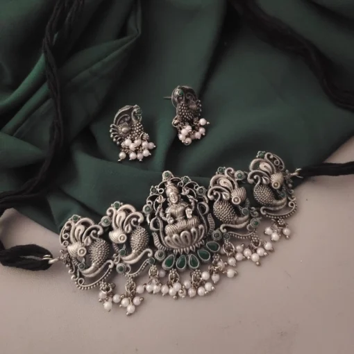 Glamaya Exquisite Green Oxidised Temple Jewelry Set 1 GLAM-CN-BP-30-048858-49-5