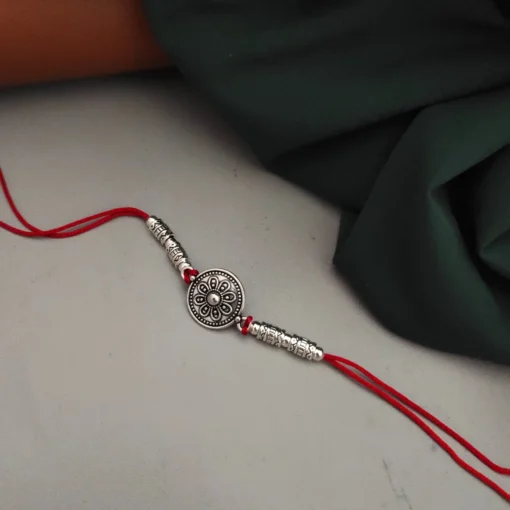 Glamaya Handcrafted Oxidised Rakhi Bracelet For Stylish Sisters 1 GLAM-BB-OX-2F8-467626-5-9