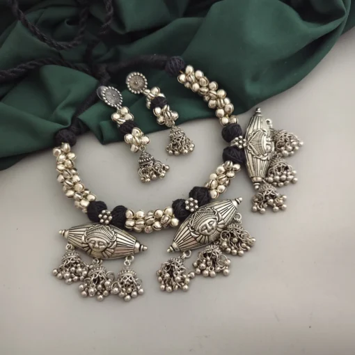 Glamaya Ethnic Durga Black Necklace Earring Set With Ghungroo Accents 1 GLAM-CN-TH-32-188590-60-5