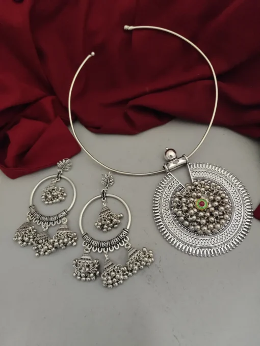 Glamaya Trendy Oxidised Hasli Necklace Earring Combo For Stylish Women 1 GLAM-CN-OX-20-055823-30-10