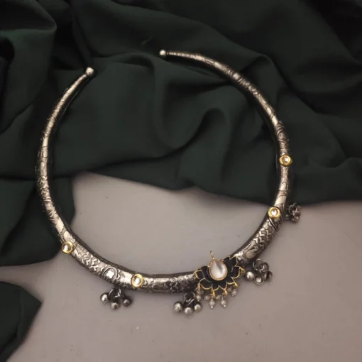 Glamaya Black Oxidised Hasli Necklace: Trendy Jewelry For Women 1 GLAM-NE-OX-19-777894-30-10