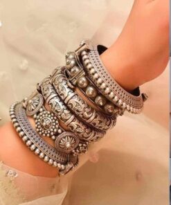 Glamaya Chic Silver Armlet Combo Set - Trendy 6 Pc Bangles For Women 1 GLAM-CB-OX-191F3-822697-210-8