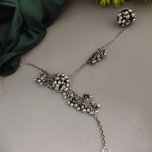 Glamaya Trendy Oxidised Ghungroo Anklet For Women – Stylish & Unique 2 GLAM-AN-OX-20-374858-30-7 Glamaya Trendy Oxidised Ghungroo Anklet For Women - Stylish & Unique 2 GLAM-AN-OX-20-374858-30-7