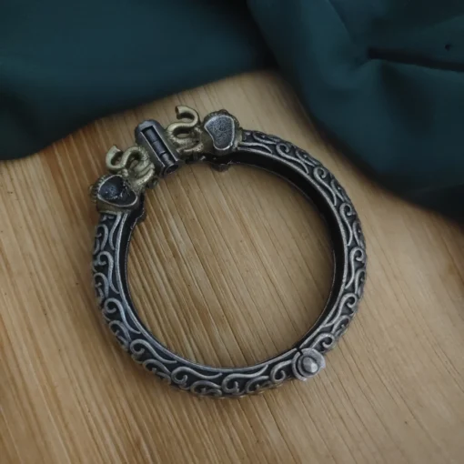 Glamaya Stylish Two Tone Oxidised Elephant Bangle 2 GLAM-BB-TT-135-549049-215-2 Glamaya Stylish Two Tone Oxidised Elephant Bangle 2 GLAM-BB-TT-135-549049-215-2