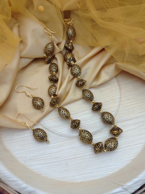 Glamaya Chic Gold Beads Balls Necklace Earrings Set 1 GLAM-CN-BE-232F5-953102-290-2