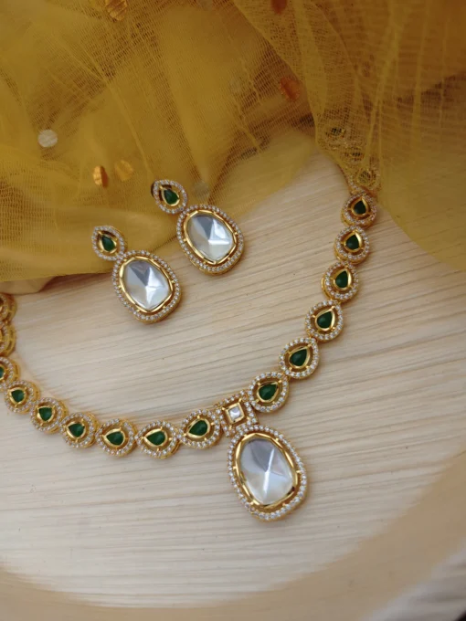 Glamaya Exquisite Uncut Polki Kundan Necklace Earrings Combo 1 GLAM-CN-CZ-114-738820-125-10