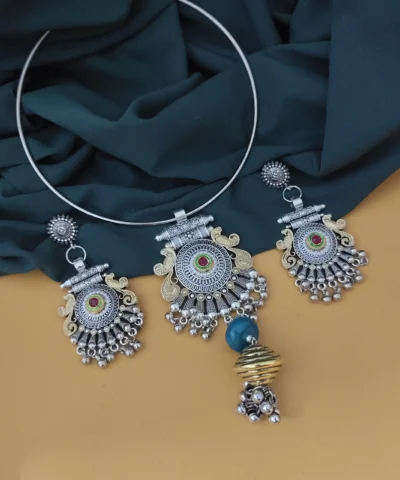 Glamaya Oxidised Two Tone Hasli Necklace Earring Set 1 GLAM-CN-TT-20-787170-30-7