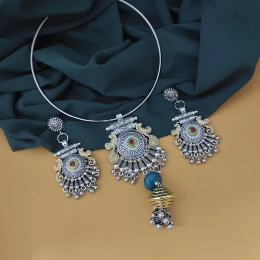 Glamaya Oxidised Two Tone Hasli Necklace Earring Set 1 GLAM-CN-TT-20-787170-30-7