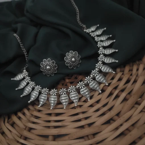 Glamaya Oxidised Traditional Handcrafted Choker Necklace Earrings Set 2 GLAM-CN-OX-50-732279-82-2 Glamaya Oxidised Traditional Handcrafted Choker Necklace Earrings Set 2 GLAM-CN-OX-50-732279-82-2