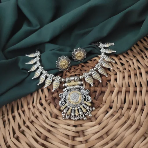 Glamaya Oxidised Two Tone Choker Necklace Earrings Set 2 GLAM-CN-TT-50-904714-82-2 Glamaya Oxidised Two Tone Choker Necklace Earrings Set 2 GLAM-CN-TT-50-904714-82-2