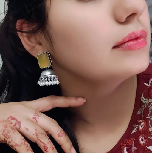 Glamaya Monalisa Stone Jhumka Earring 13 GLAM-ER-ST-43F3-897384-66-3 Glamaya Monalisa Stone Jhumka Earring 13 GLAM-ER-ST-43F3-897384-66-3