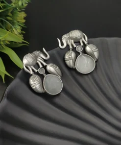 Glamaya Silver Replica Monalisa Stone Elephant Stud Earring 6 GLAM-ER-ST-60-018945-89-2 Glamaya Silver Replica Monalisa Stone Elephant Stud Earring 6 GLAM-ER-ST-60-018945-89-2