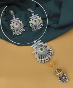 Glamaya Oxidised Two Tone Hasli Necklace Earring Set 12 GLAM-CN-TT-20-787170-30-7 Glamaya Oxidised Two Tone Hasli Necklace Earring Set 12 GLAM-CN-TT-20-787170-30-7